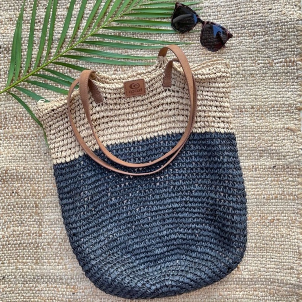 RIP CURL Woven Straw Two Tone Zipper Tote Bag